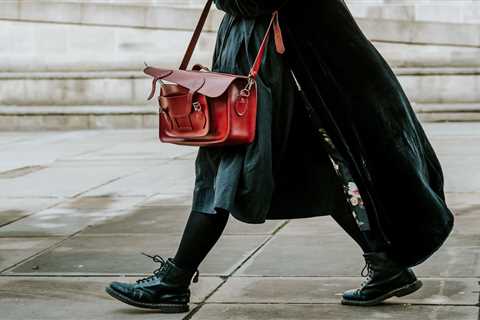 The Flourishing Appeal Of Classy And Elegant Messenger Bags