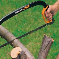 What is the best tool to cut tree branches?
