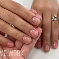 Minimal Manicure with Dior Nail Glow