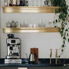 Transforming Your Bar Decor: A Guide to Functional and Decorative Accessories