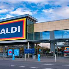 Llanelli locals FUMING as Aldi slams doors shut tonight – elderly residents left stranded
