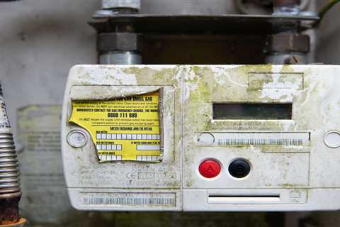 Energy giants forced to offer 24/7 helplines after thousands left in the dark