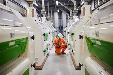 ABF boss rips into 'wretched' green policies as Hull eco-fuel plant hangs by a thread