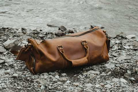 Roomy Elegance: Spaciousness and Capacity of Leather Weekenders