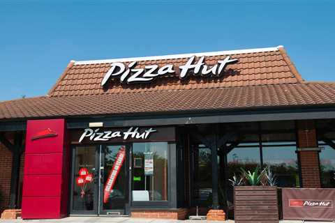 Pizza Hut's Free Wednesday Deal Actually Slaps (Here's How I Snagged Mine)