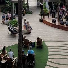 The Insider's Guide to the Busiest Shopping Center in Honolulu County, Hawaii