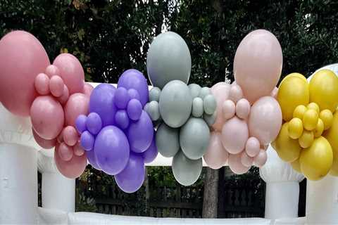 How Bar Decor and Accessories Add Style to Bounce House Rental Gatherings